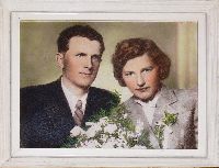 Novomanželé Káškovi v den svatby. Brali se v roce 1946!